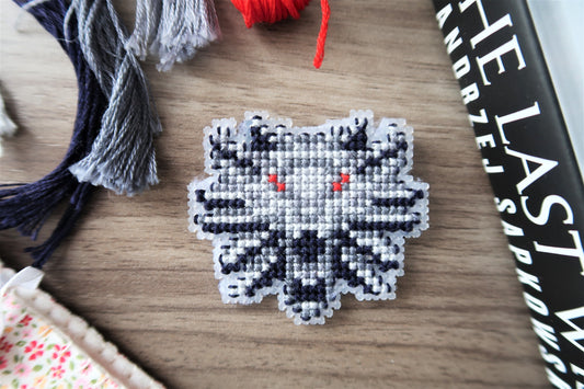 Cross-stitch pattern - Médaillon de Witcher 3